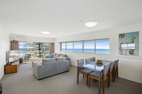Narrowneck Court Holiday Apartments - Whitsundays Accommodation 3
