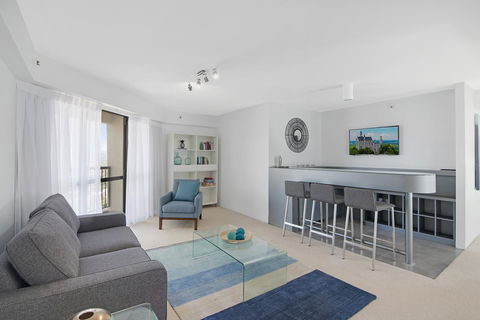 Burleigh Esplanade Apartments - Whitsundays Accommodation 27