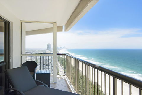Burleigh Esplanade Apartments - Whitsundays Accommodation 36