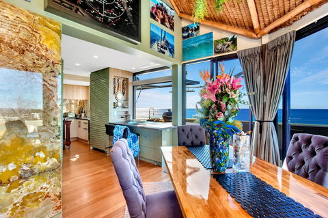 Burleigh Esplanade Apartments - Whitsundays Accommodation 2