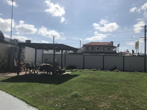 Nanango Star Motel - Whitsundays Accommodation 37