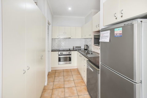 Rimini Holiday Apartments - Whitsundays Accommodation 4
