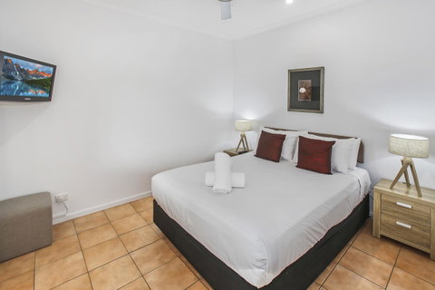 Rimini Holiday Apartments - Whitsundays Accommodation 2
