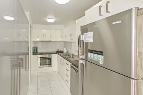 Rimini Holiday Apartments - Whitsundays Accommodation 11