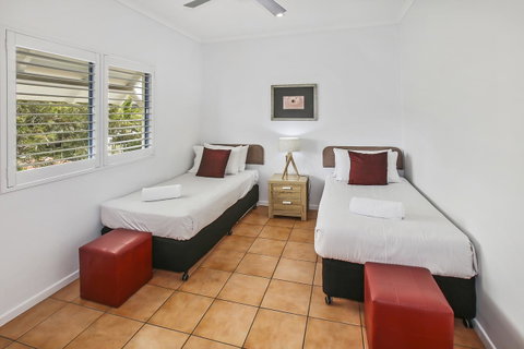 Rimini Holiday Apartments - Whitsundays Accommodation 1