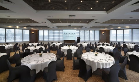 Sofitel Gold Coast Broadbeach - Whitsundays Accommodation 28