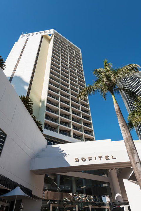 Sofitel Gold Coast Broadbeach - Whitsundays Accommodation 7