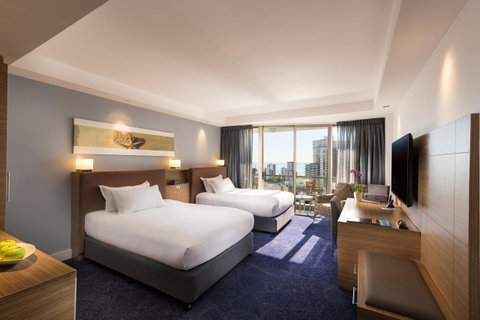 Sofitel Gold Coast Broadbeach - Whitsundays Accommodation 20
