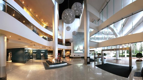 Sofitel Gold Coast Broadbeach - Whitsundays Accommodation 10