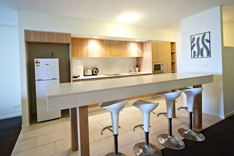 Lanai Riverside Apartments - Whitsundays Accommodation 7