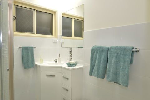 The Guesthouse Maleny - Whitsundays Accommodation 31