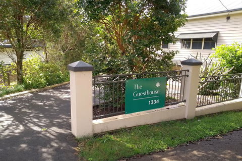 The Guesthouse Maleny - Whitsundays Accommodation 3