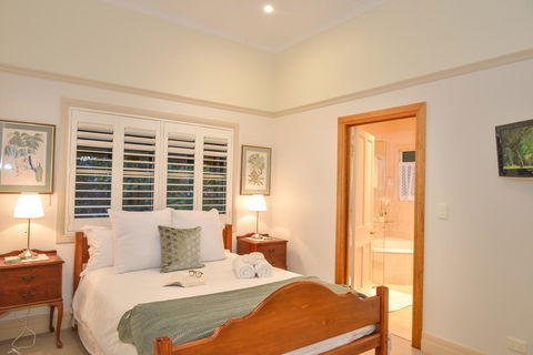 The Guesthouse Maleny - Whitsundays Accommodation 15