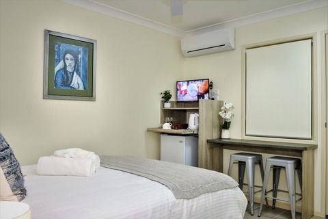 The Guesthouse Maleny - Whitsundays Accommodation 35