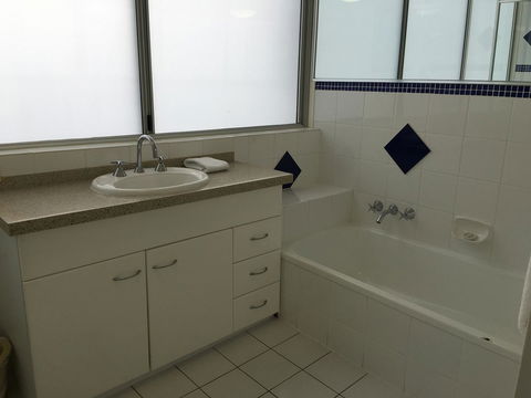 The Penthouses Apartments - Whitsundays Accommodation 41