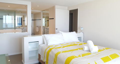 The Penthouses Apartments - Whitsundays Accommodation 3