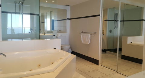 The Penthouses Apartments - Whitsundays Accommodation 2