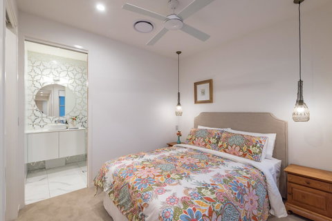 Noosa Villas - Whitsundays Accommodation 5