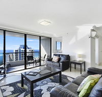 Surfers Century Oceanside Apartments - Whitsundays Accommodation