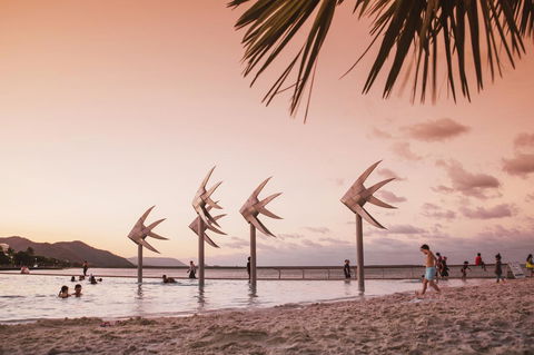 Hides Hotel - Whitsundays Accommodation 42
