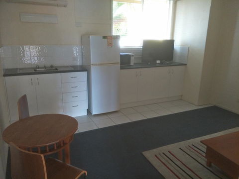 Arkana Motel - Whitsundays Accommodation 8