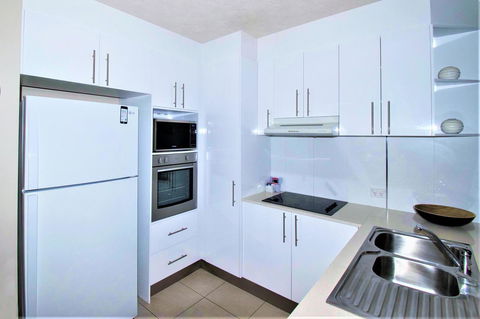 Grande Florida Beachside Resort - Whitsundays Accommodation 38