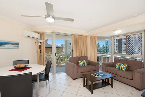 Rainbow Bay Resort Holiday Apartments - Whitsundays Accommodation 11