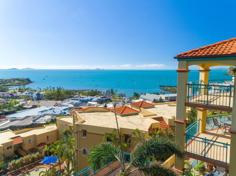 Toscana Village Resort - Whitsundays Accommodation 0