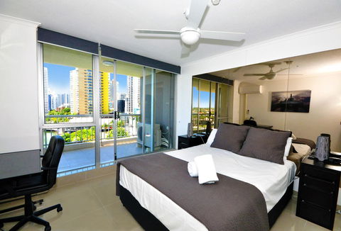 Moorings On Cavill Surfers Paradise - Whitsundays Accommodation 31