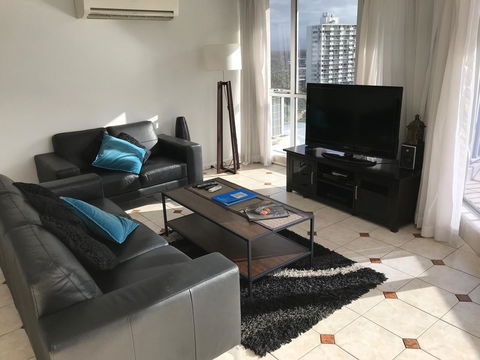 Moorings On Cavill Surfers Paradise - Whitsundays Accommodation 37