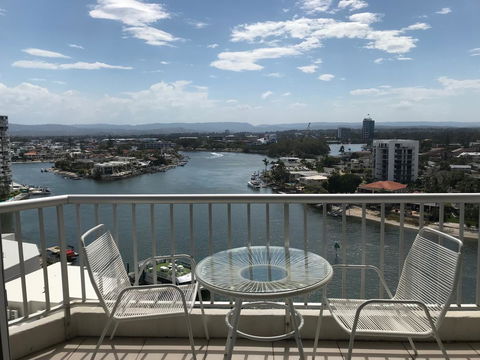 Moorings On Cavill Surfers Paradise - Whitsundays Accommodation 25