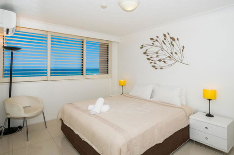 Breakers North Absolute Beachfront Apartments - Official - Whitsundays Accommodation 27