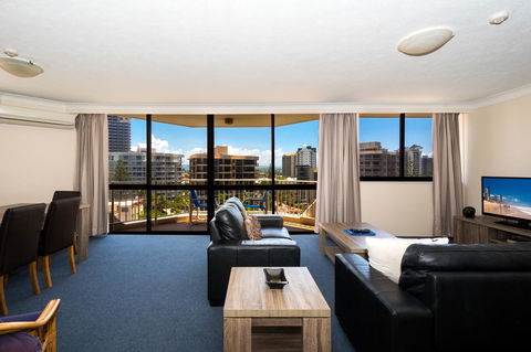 Breakers North Absolute Beachfront Apartments - Official - Whitsundays Accommodation 13