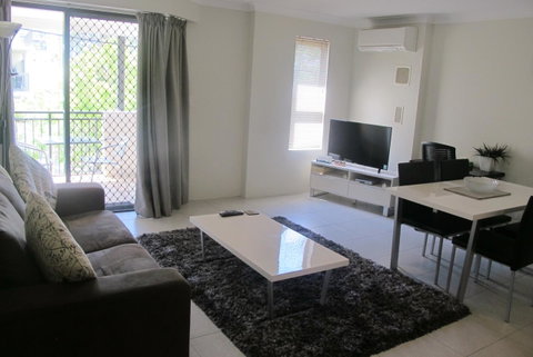 Spring Hill Mews Apartments - Whitsundays Accommodation 14