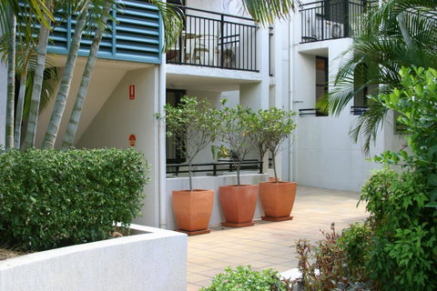 Spring Hill Mews Apartments - Whitsundays Accommodation 37