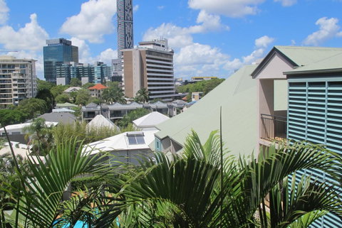 Spring Hill Mews Apartments - Whitsundays Accommodation 30