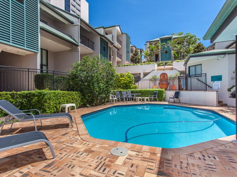 Spring Hill Mews Apartments - Whitsundays Accommodation 2
