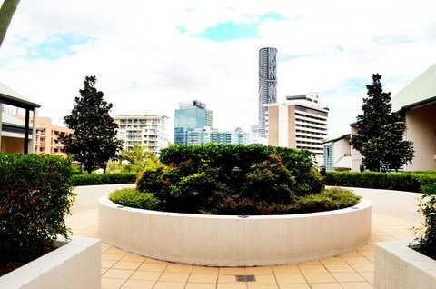 Spring Hill Mews Apartments - Whitsundays Accommodation 10