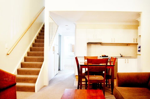 Spring Hill Mews Apartments - Whitsundays Accommodation 20