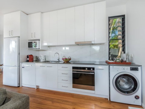Sam's Buderim Mountain Guest House - Whitsundays Accommodation 4