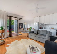 Sam's Buderim Mountain Guest House - Whitsundays Accommodation