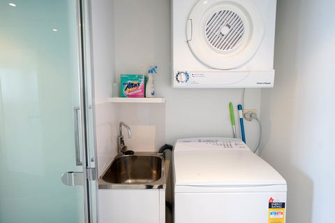 Circle On Cavill Surfers Paradise Apartments-Holiday Paradise - Whitsundays Accommodation 23