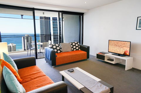 Circle On Cavill Surfers Paradise Apartments-Holiday Paradise - Whitsundays Accommodation 19