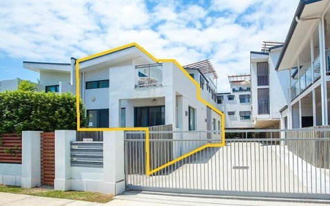 Sutton's Beach Unit - Whitsundays Accommodation 23