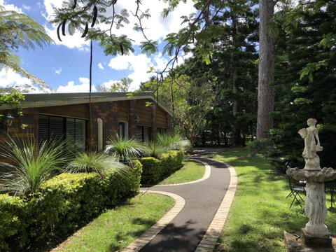 Montville Holiday Apartments - Whitsundays Accommodation 14