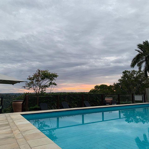 Montville Holiday Apartments - Whitsundays Accommodation 9