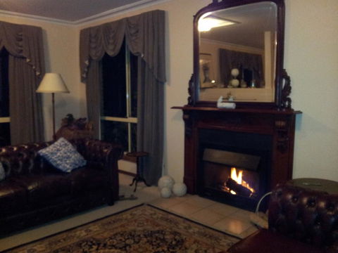 Waterview Gardens B&B - Whitsundays Accommodation 3