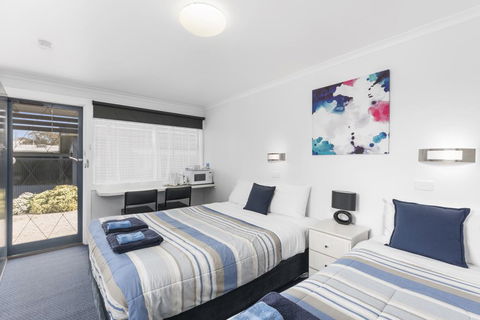 Wattle Grove Motel Maryborough - Whitsundays Accommodation 3