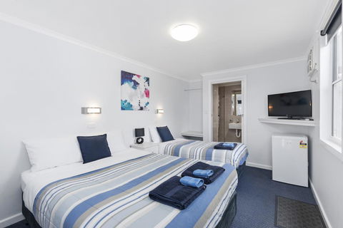 Wattle Grove Motel Maryborough - Whitsundays Accommodation 1