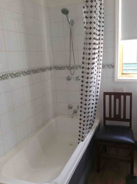 Welcome Stranger Cottage - Whitsundays Accommodation 3